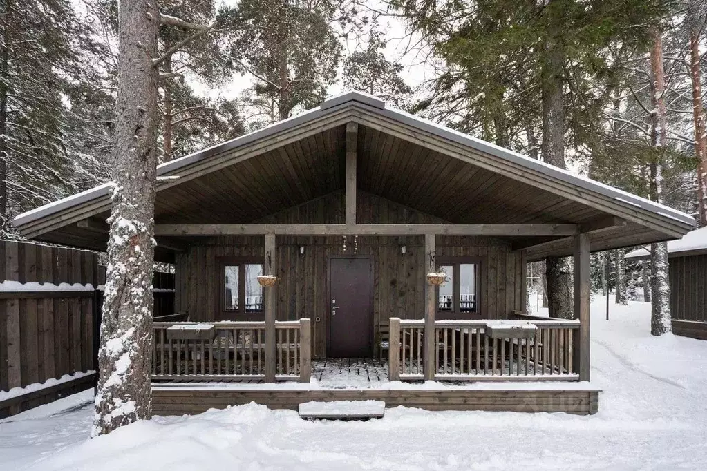 Дом в Архангельская область, Приморский муниципальный округ, д. Лахта  ... - Фото 1