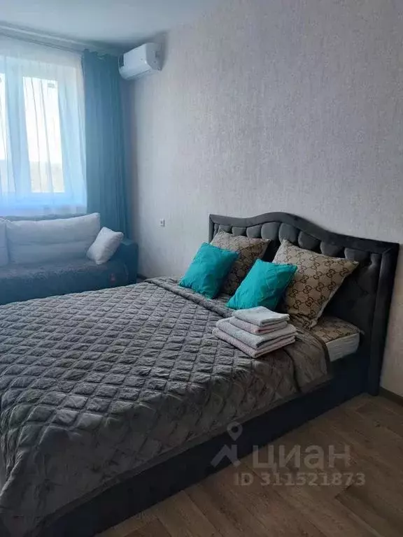 1-к кв. Нижегородская область, Нижний Новгород ул. Радио, 10 (40.0 м) - Фото 1