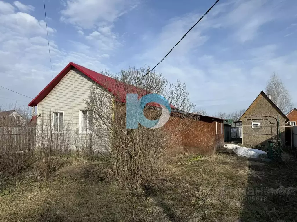 Дом в Башкортостан, Иглинский сельсовет, с. Иглино ул. Менделеева, 10 ... - Фото 1