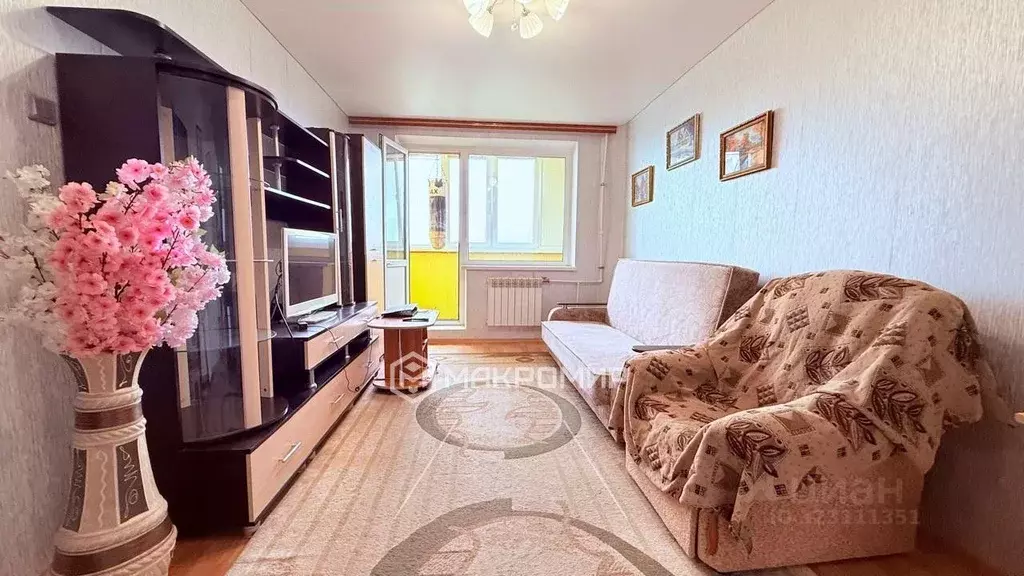 3-к кв. Орловская область, Орел ул. Бурова, 44 (71.2 м) - Фото 0