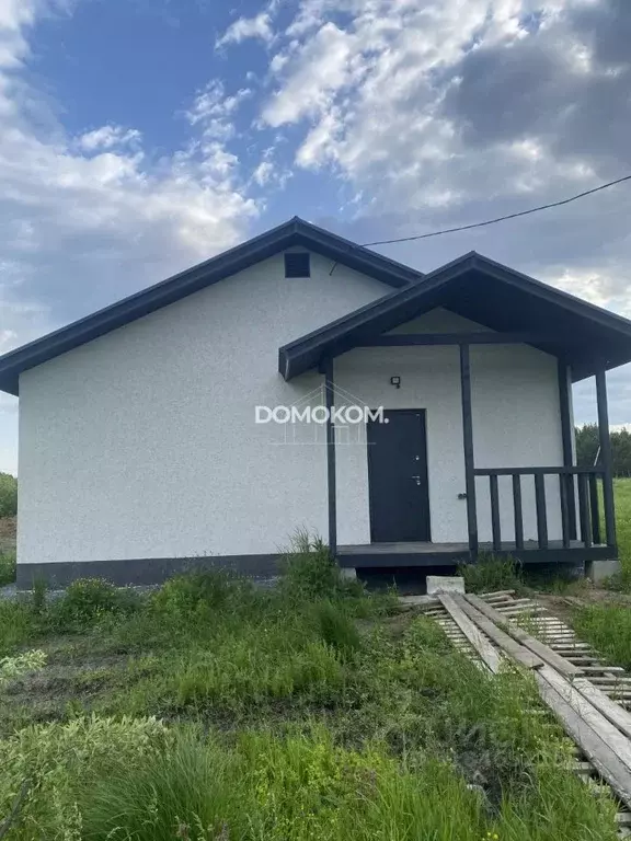 Дом в Свердловская область, Полевской муниципальный округ, с. ... - Фото 0