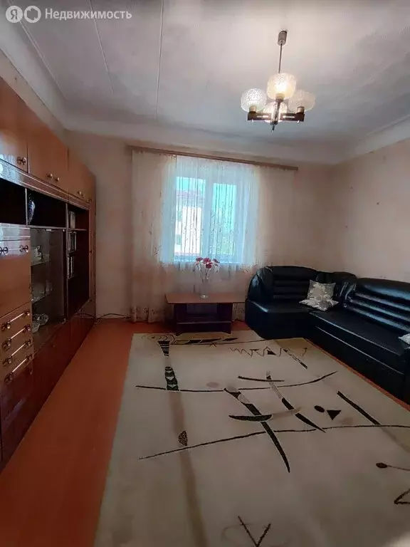 3-комнатная квартира: Канаш, улица Пушкина, 30 (76.3 м) - Фото 0