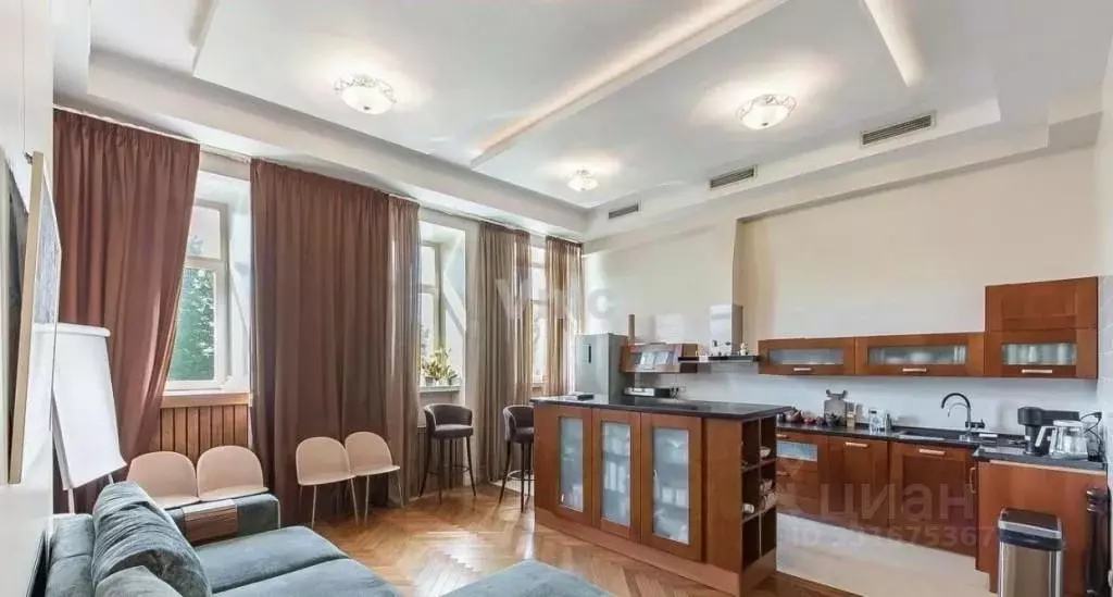 4-к кв. Москва Неглинная ул., 18С1 (200.0 м) - Фото 1