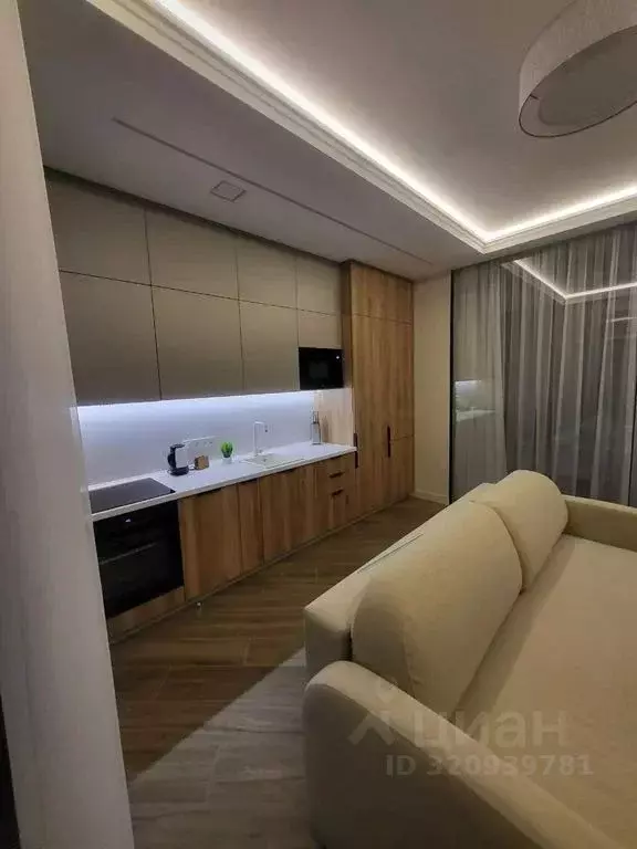 2-к кв. Краснодарский край, Сочи Светлана мкр, ул. Гагринская, 3/8 ... - Фото 0