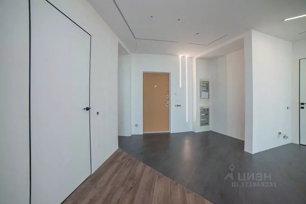 Офис в Свердловская область, Екатеринбург ул. Бориса Ельцина, 6 (92 м) - Фото 2