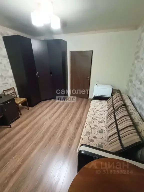 3-к кв. Кабардино-Балкария, Нальчик просп. Ленина, 71 (74.5 м) - Фото 1
