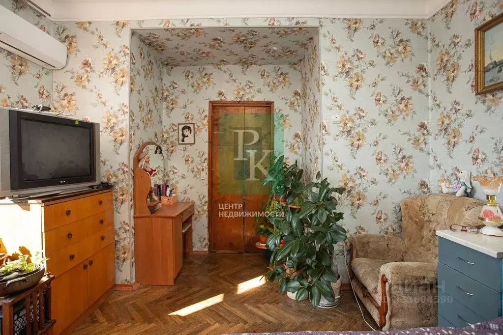 Комната Севастополь ул. Адмирала Макарова, 29 (25.2 м) - Фото 2