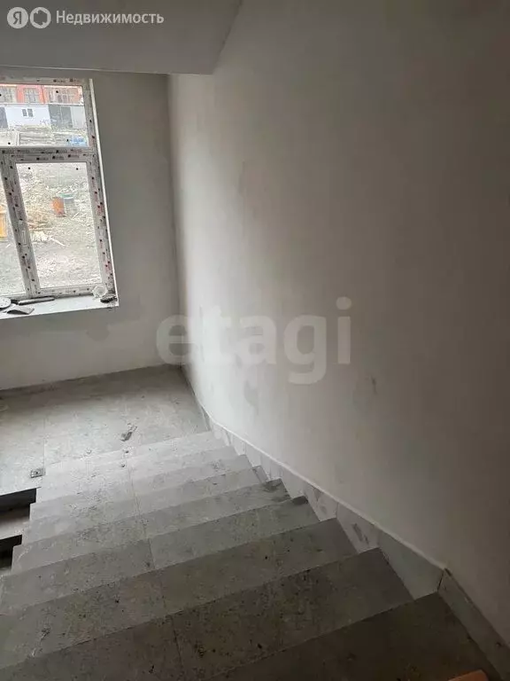 1-комнатная квартира: Владикавказ, улица Алихана Гагкаева, 14 (45 м) - Фото 1