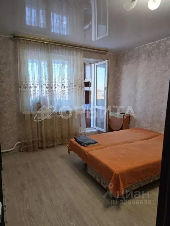 1-к кв. Тюменская область, Тюмень ул. 30 лет Победы, 79А (29.8 м) - Фото 1