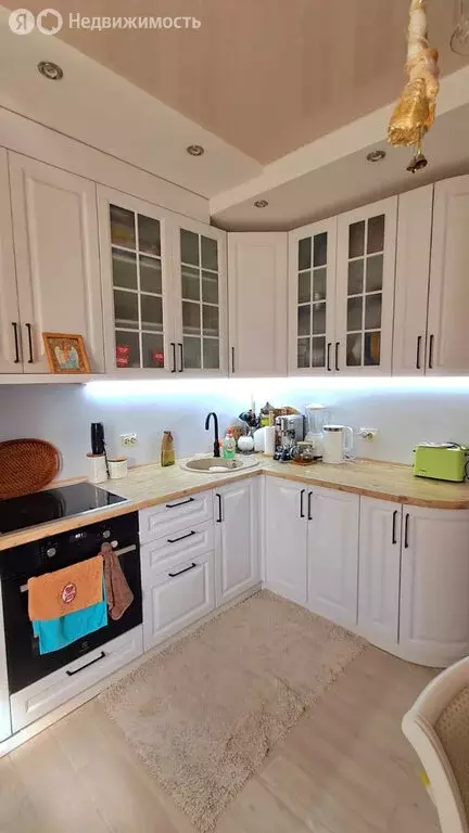 2-комнатная квартира: Благовещенск, улица Василенко, 14/2 (59 м) - Фото 0