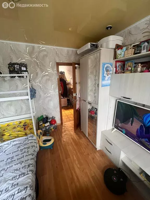 1к в 2-комнатной квартире (13.8 м) - Фото 0