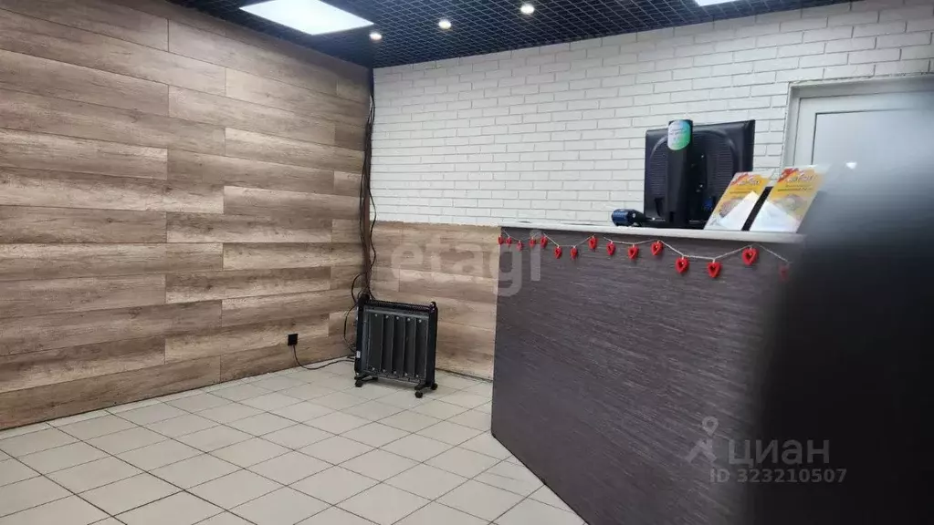 Торговая площадь в Челябинская область, Миасс бул. Карпова, 2А (76 м) - Фото 0