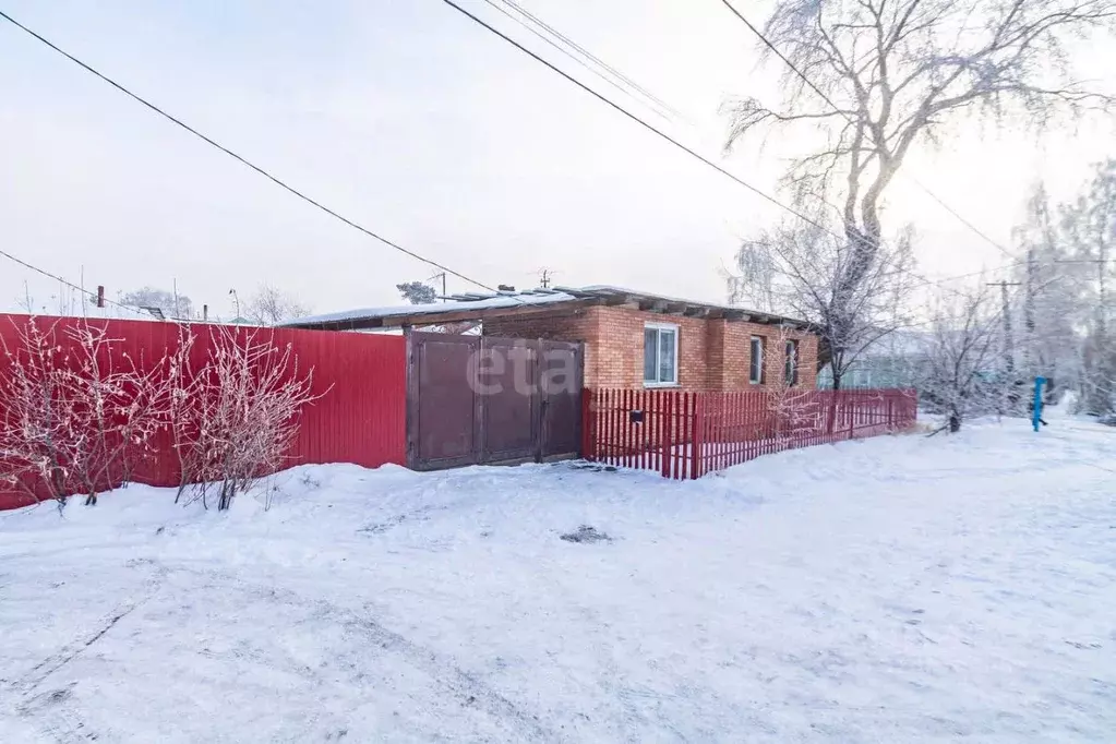 Дом в Омская область, Омск Порт-Артур мкр, ул. 8-я Марьяновская (115 ... - Фото 0