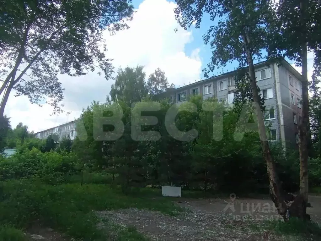 2-к кв. Омская область, Омск 3-й мкр, ул. Путилова, 11А (44.8 м) - Фото 1