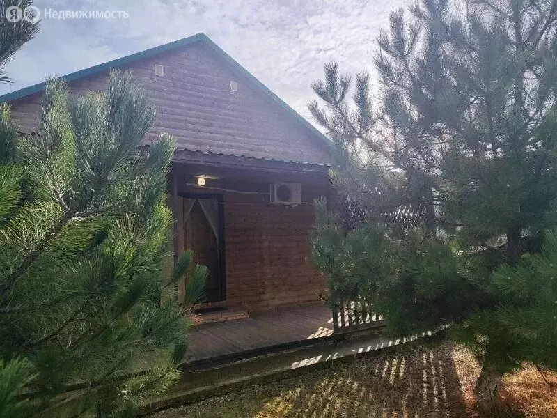 Дом в Ленинский район, Белинское сельское поселение, село Новоотрадное ... - Фото 1