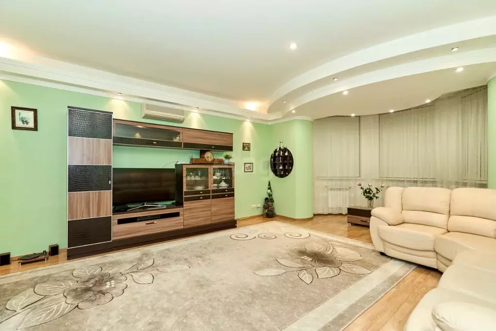 Таунхаус в Томская область, Томск Советская ул. (292 м) - Фото 1