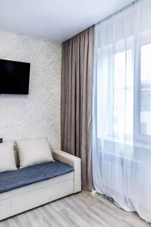 Комната Псковская область, Порхов ул. Красноармейская Слобода, 2Б ... - Фото 2