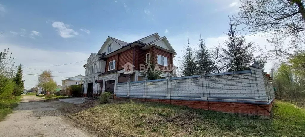Дом в Марий Эл, Йошкар-Ола Первомайская ул., 15 (437 м) - Фото 1