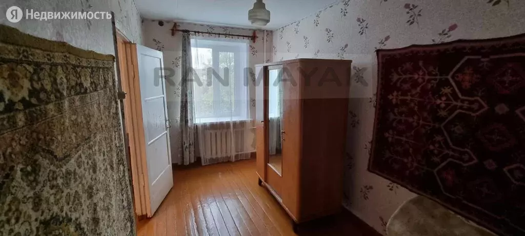 3-комнатная квартира: Майкоп, улица Шовгенова, 8 (60 м) - Фото 0