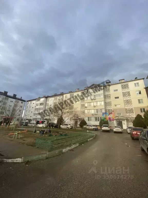 3-к кв. Калмыкия, Элиста Ипподромная ул., 96К3 (67.1 м) - Фото 1