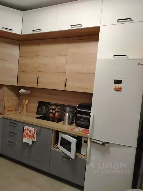 1-к кв. Московская область, Солнечногорск городской округ, Голубое пгт ... - Фото 2