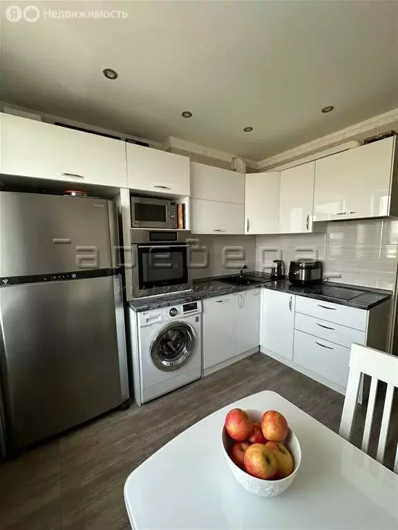 3-комнатная квартира: Красноярск, Караульная улица, 38 (73 м) - Фото 1