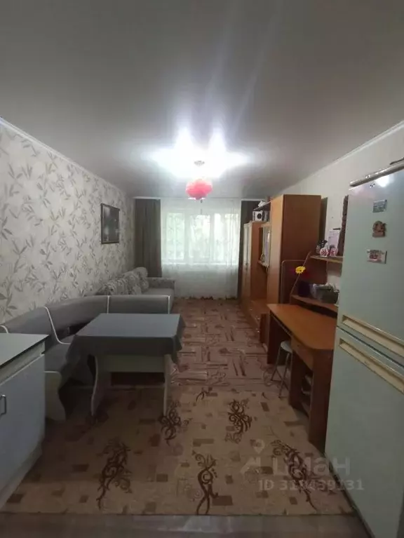 Комната Омская область, Омск просп. Космический, 22 (17.2 м) - Фото 0