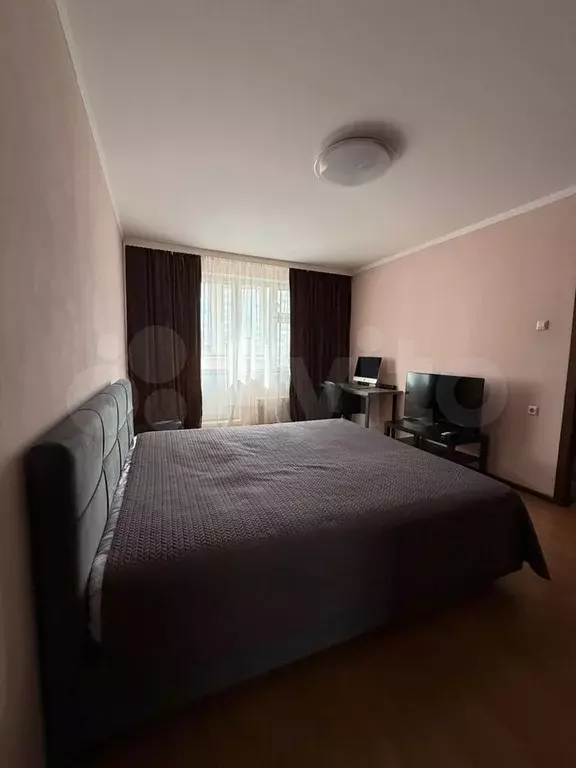 1-к. квартира, 38 м, 5/17 эт. - Фото 1