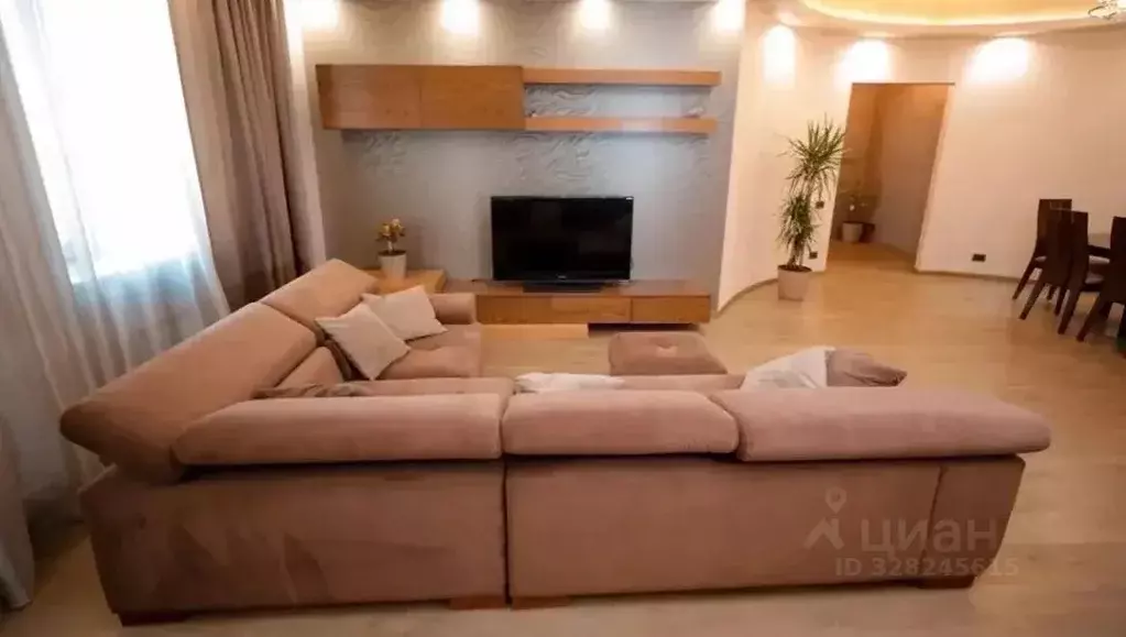 3-к кв. Татарстан, Казань ул. Сибгата Хакима, 15 (86.0 м) - Фото 1