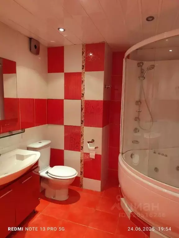 2-к кв. Московская область, Люберцы Октябрьский просп., 16 (65.0 м) - Фото 1