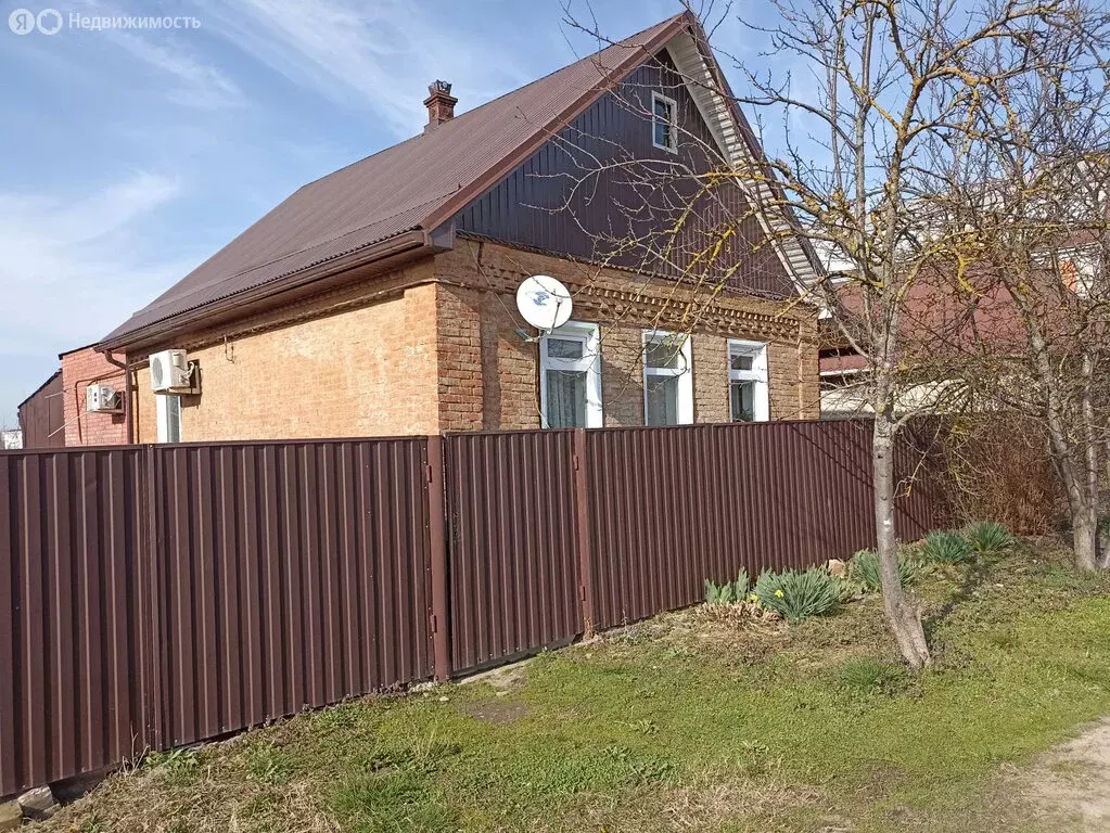 Дом в Горячий Ключ, улица Тельмана (95 м) - Фото 0