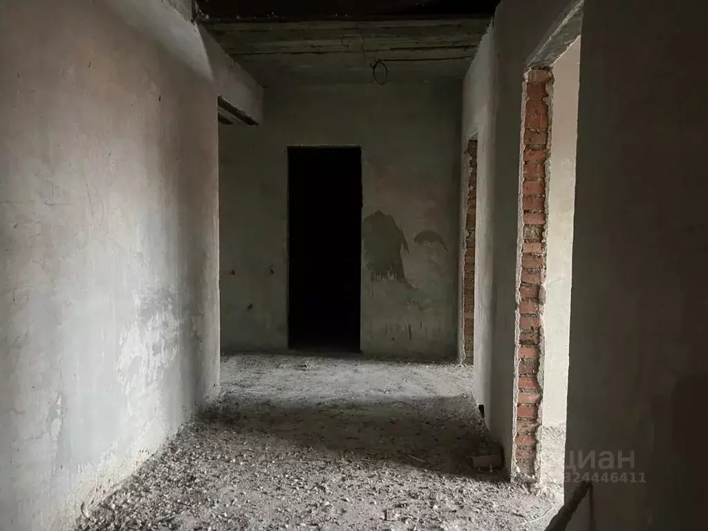 2-к кв. Северная Осетия, Владикавказ ул. Генерала Дзусова, 6А (64.9 м) - Фото 1