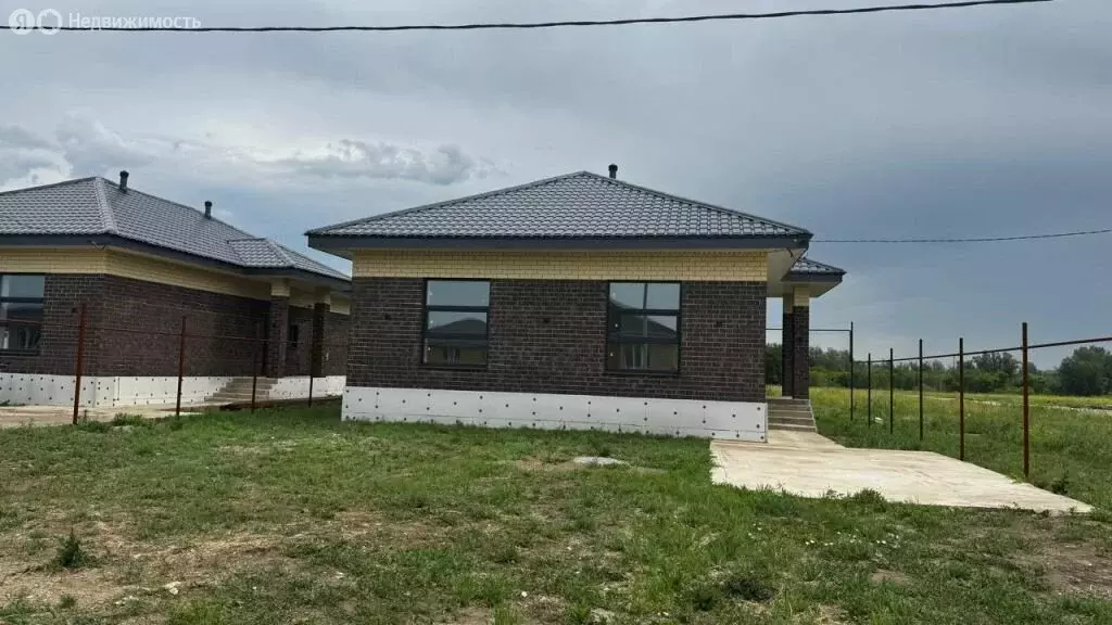 Дом в Благословенка, Просторная улица, 42 (120 м) - Фото 1