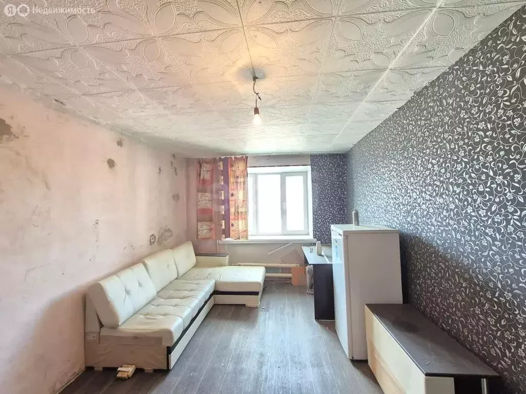 1к в 4-комнатной квартире (16.8 м) - Фото 0