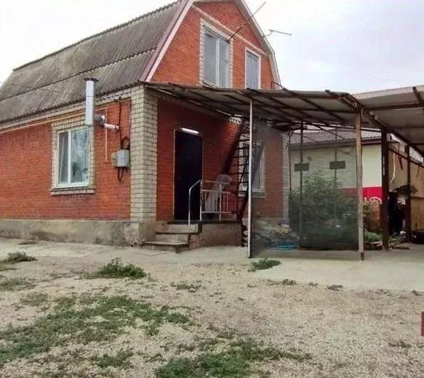 Дом в Краснодарский край, Темрюк Родник ДНТ, ул. Клубничная, 32 (72 м) - Фото 1