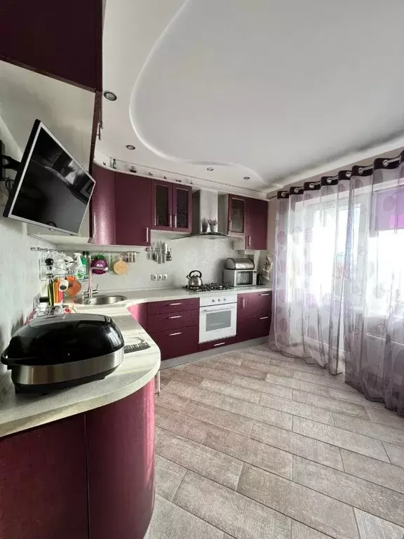 3-к кв. Псковская область, Псков ул. Труда, 50 (86.0 м) - Фото 2