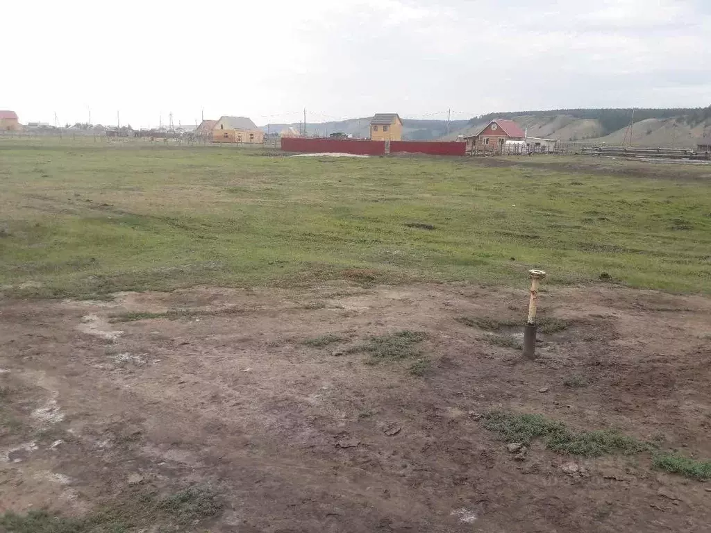 Участок в Саха (Якутия), Муниципальный район Хангаласский у., с. ... - Фото 1