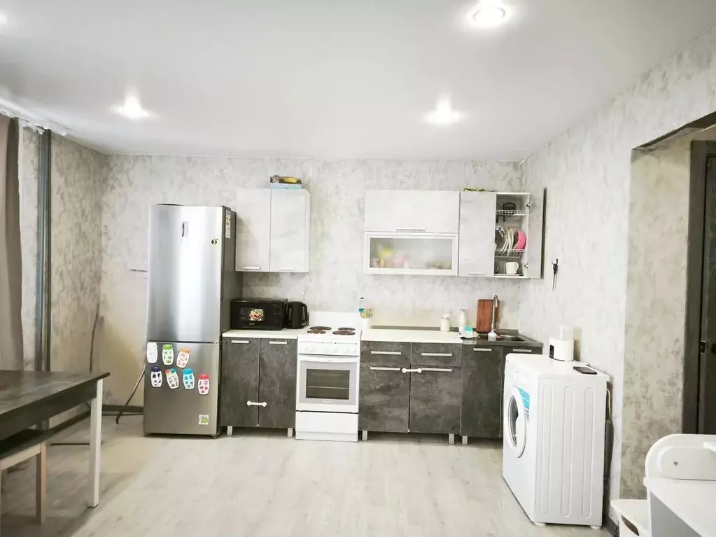 Студия Смоленская область, Ярцево просп. Металлургов, 8 (34.4 м) - Фото 1