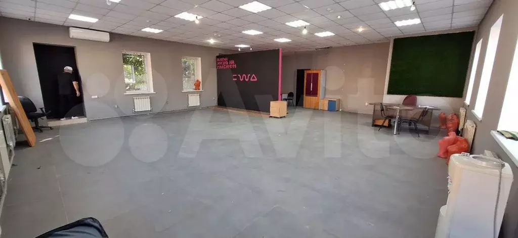 Сдаю помещение свободного назначения 105 кв - Фото 0