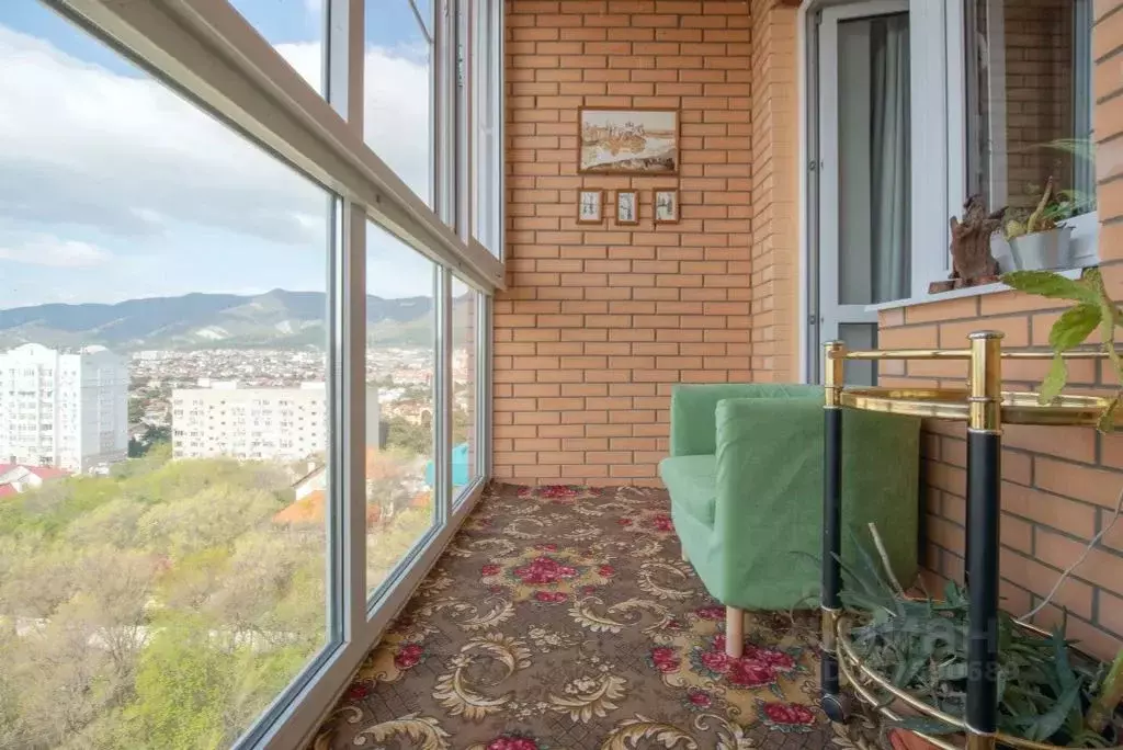 3-к кв. Краснодарский край, Геленджик Советская ул., 77 (100.0 м) - Фото 0