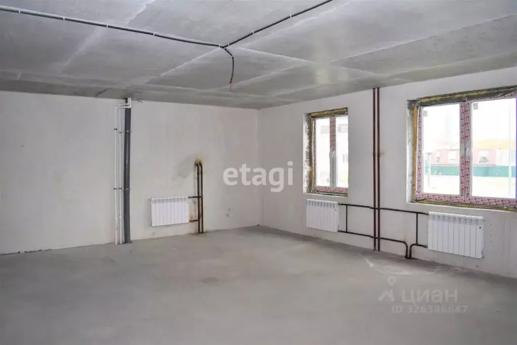 Помещение свободного назначения в Тюменская область, Тюмень ул. 50 лет ... - Фото 1