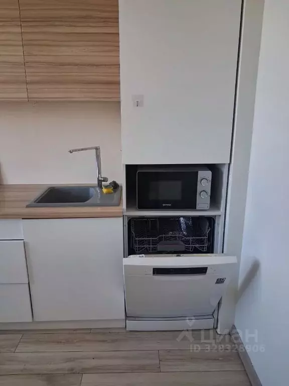 1-к кв. Калининградская область, Калининград Тихорецкая ул., 22В (42.0 ... - Фото 1