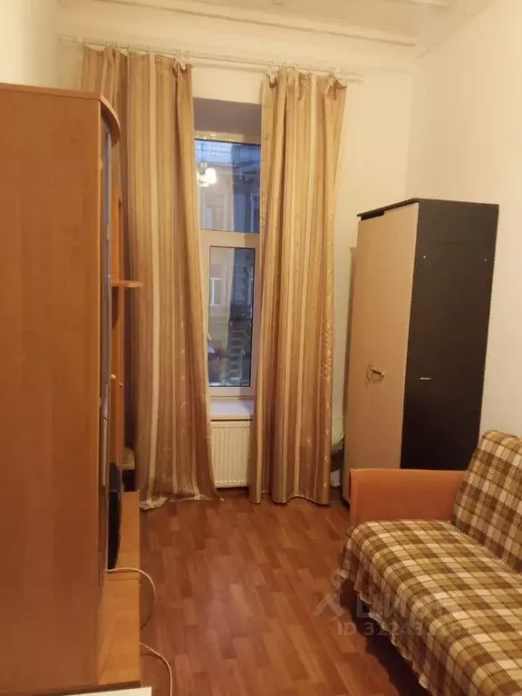 Комната Санкт-Петербург Кадетская линия, 31/22 - Фото 1