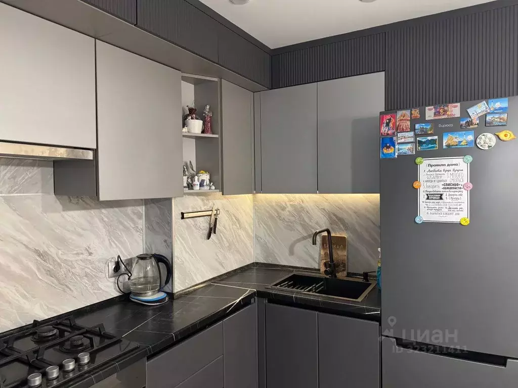 2-к кв. Саратовская область, пос. Светлый ул. Коваленко, 18 (48.0 м) - Фото 0