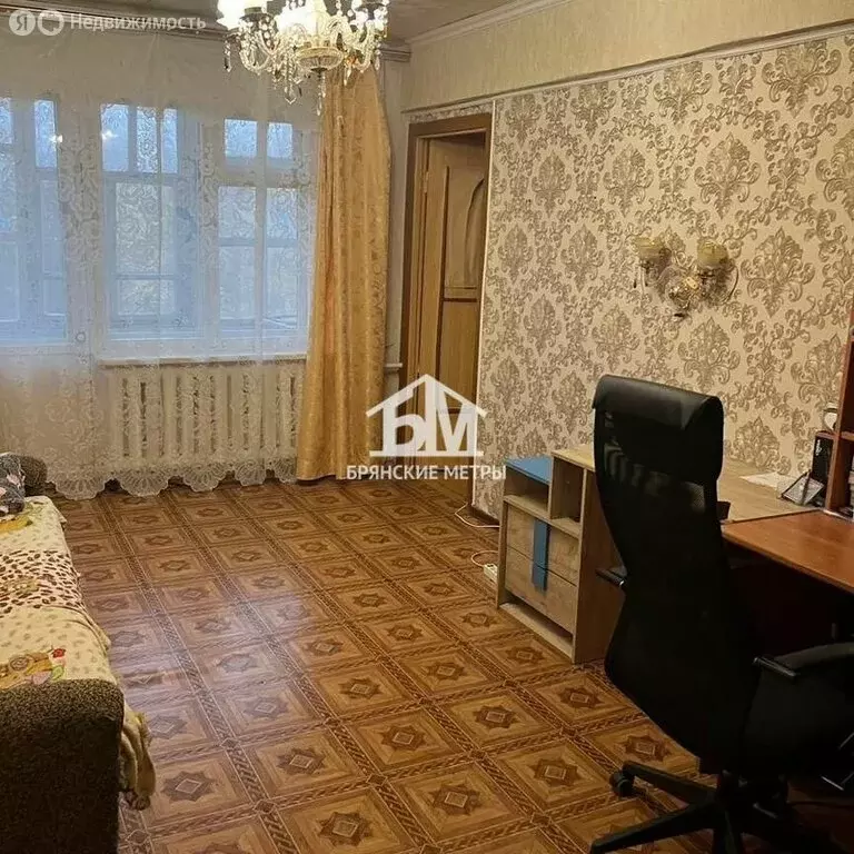 3-комнатная квартира: Брянск, Бежицкий район, Донбасская улица, 57А ... - Фото 1