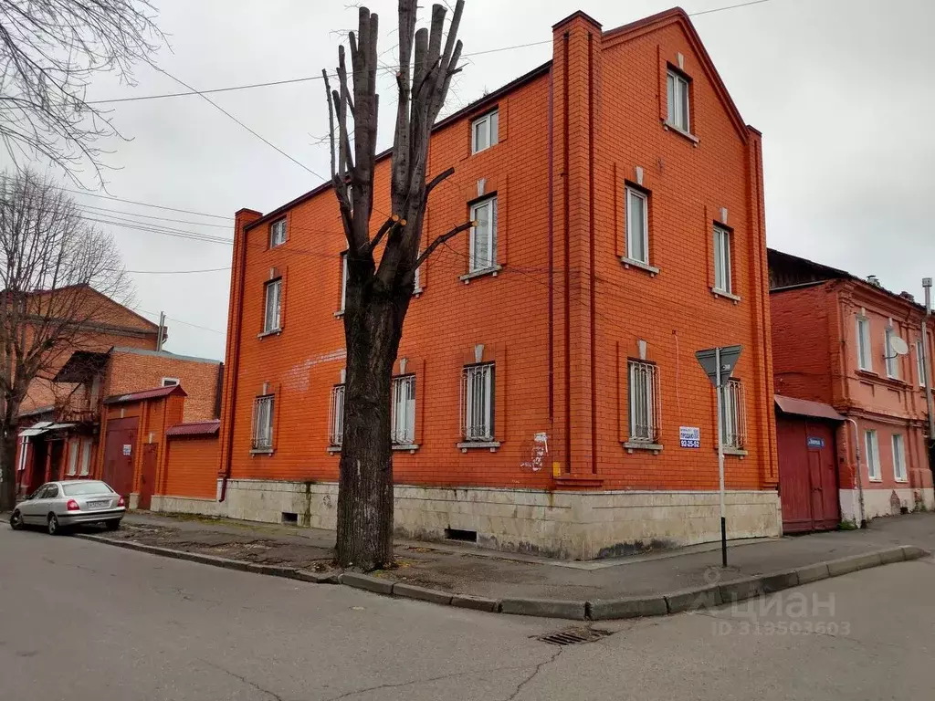 Дом в Северная Осетия, Владикавказ ул. Владимира Баллаева, 26 (302 м) - Фото 0