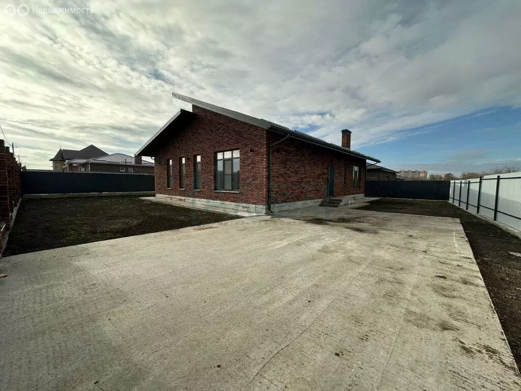 Дом в Камышеваха, Гранатовая улица (150 м) - Фото 0