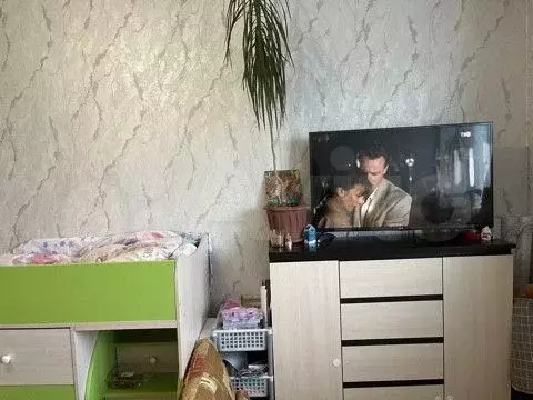 Доля в 2-к. квартире, 99,1 м, 5/9 эт. - Фото 1