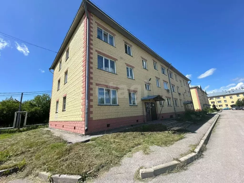 2-к кв. Кемеровская область, Ленинск-Кузнецкий Топкинская ул., 144/2 ... - Фото 0