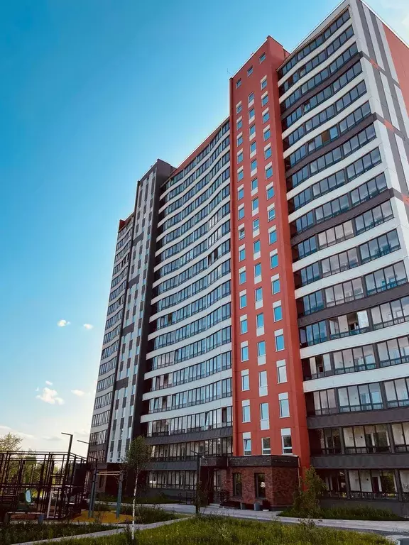 Продаётся 2-к квартира, 67.4 м - Фото 0